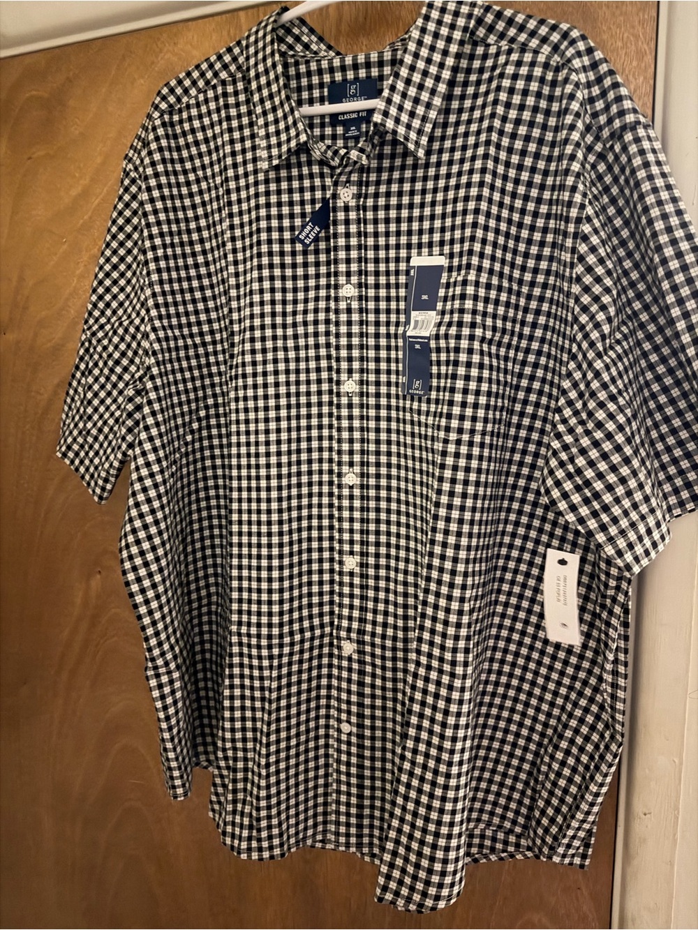 Classic Short-Sleeve Black & White George Button-Up Shirt